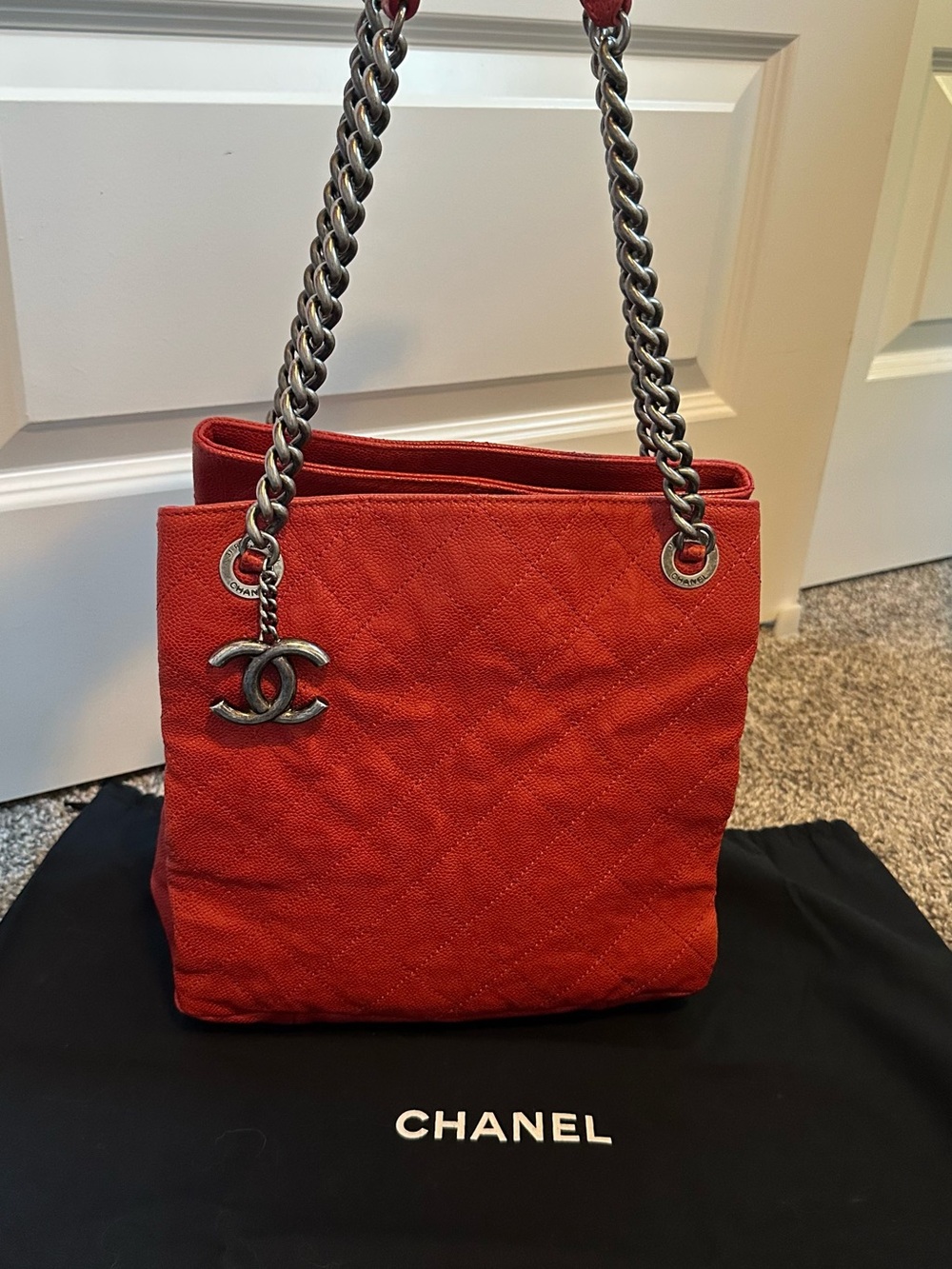 CHANEL Red Quilted Shoulder Tote with Chain CC Charm